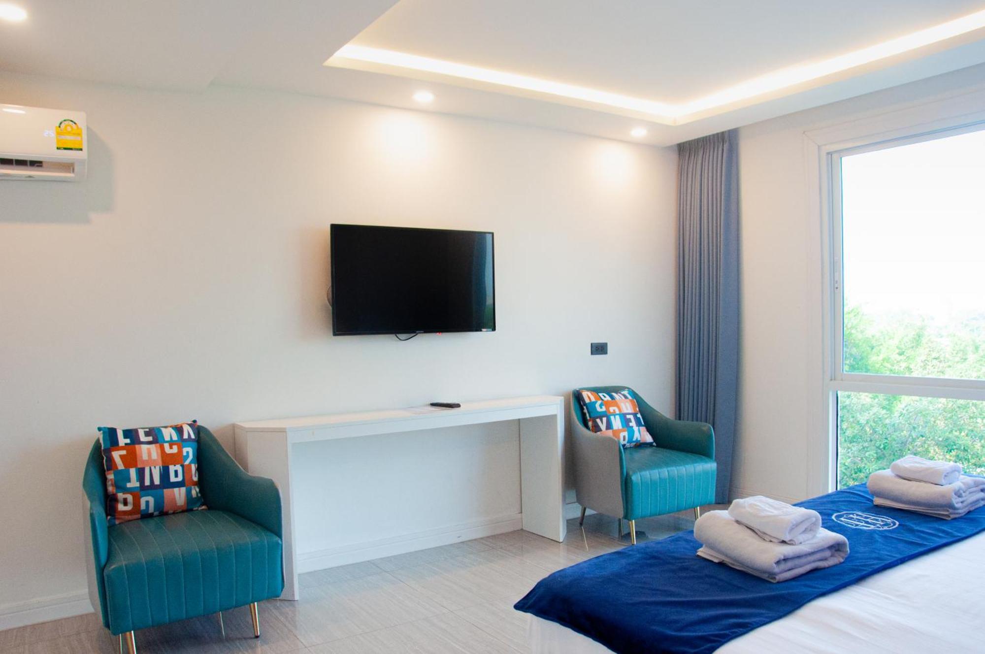 Ht9 Hotel Jomtien Beach Exterior foto